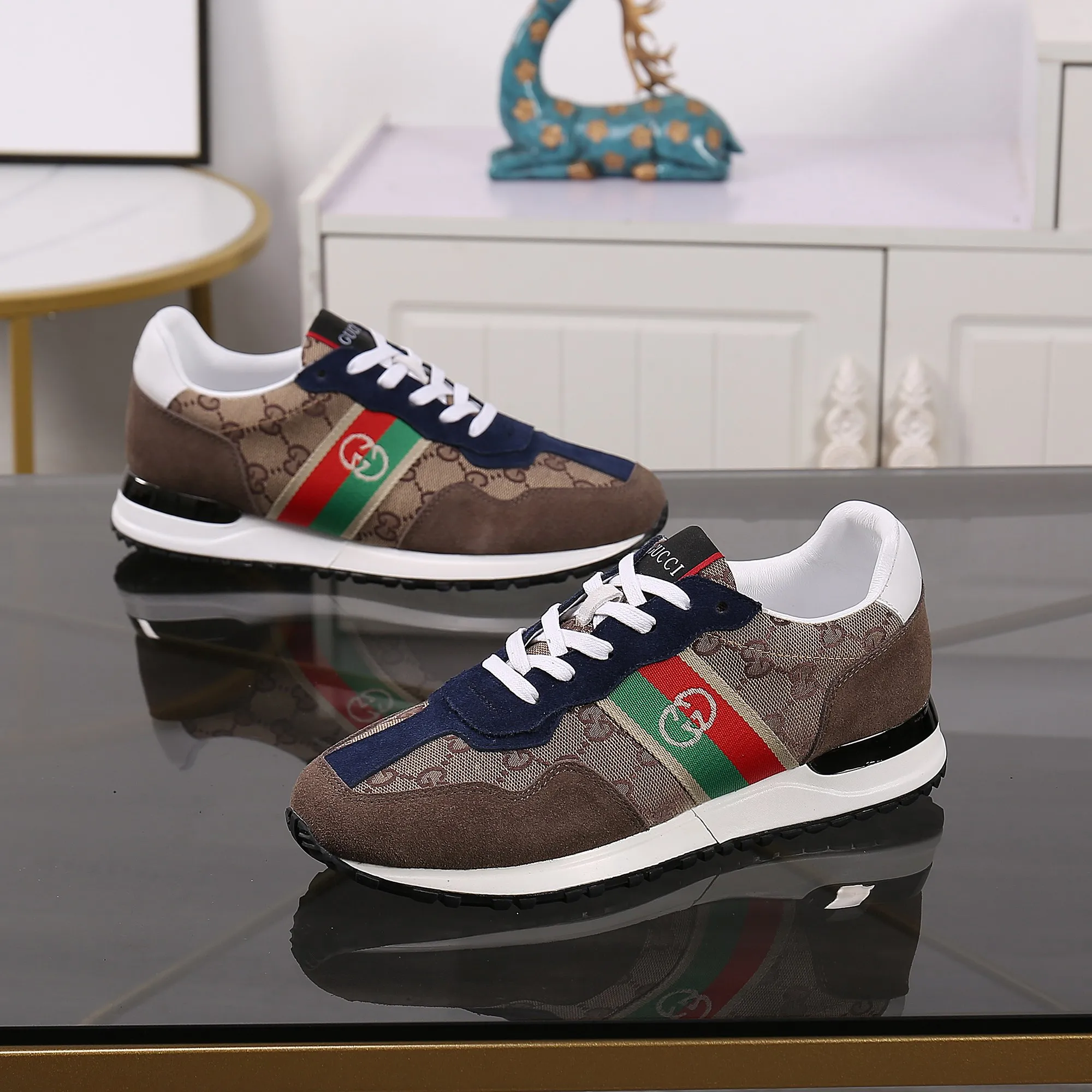 p420👾👾Spring new style is here again! [Gucci Sports Men's Shoes] Gucci fashionable casual men's shoes🇨🇳Original 1:1 mold opening, new models are available first💯Not high-profile but avant-garde, simple, low-key and fashionable, super versatile style🌿Made of original cowhide➕Sheepskin lining🎋The version is comfortable on the feet, and the workmanship is first-class🍍38-44 Large quantities in stock
